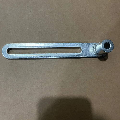 发电机撑架G72;4D32XG30-53001-2
